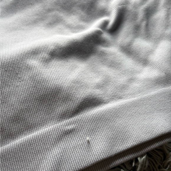 Aerie White Scoop Neck Crop Top - Picture 7 of 7